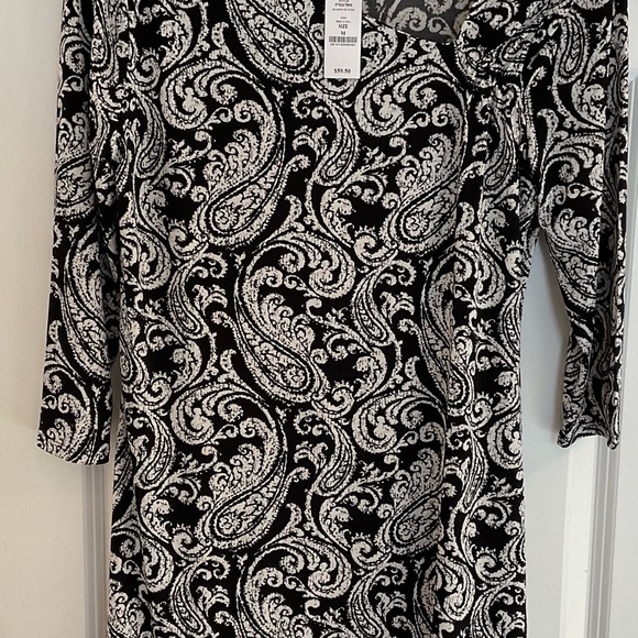 White House Black Market 3/4 Sleeve Asymmetrical Neck Tunic - NWT - Medium - Picture 3 of 10